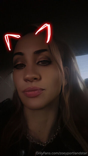 zoeyportlandstar