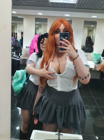 Zuzu Cosplay