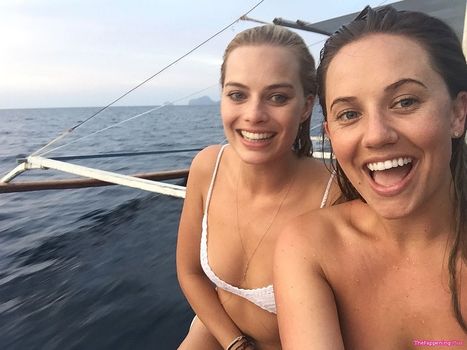 Margot Robbie