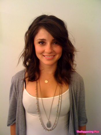 Shiri Appleby