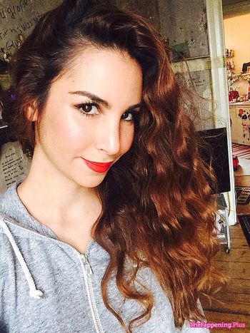 Sila Sahin