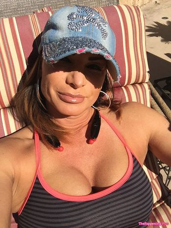 Lisa Marie Varon