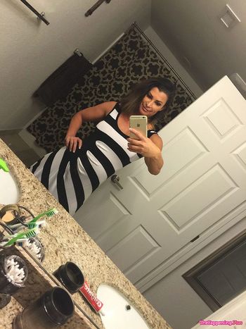 Lisa Marie Varon