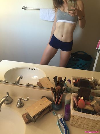 Mackenzie Lintz