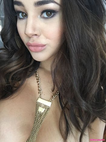 Courtnie Quinlan