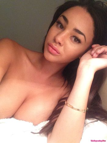 Courtnie Quinlan