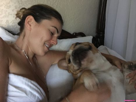 Serinda Swan