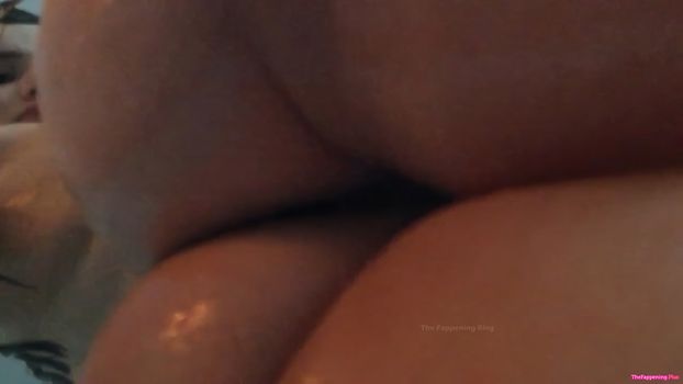 Bella Thorne